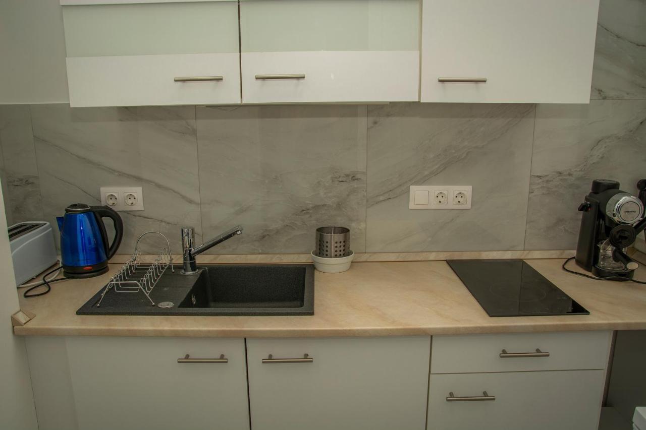 Oros House Apartmanhaz 欧罗什哈佐 外观 照片